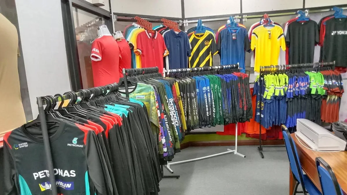 Apparel display at Heroku Jaya Alor Setar
